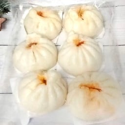 ซาลาเปาหมูสับไข่เค็ม 6 ลูกแช่แข็ง