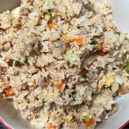 ข้าวผัดหมูสับ