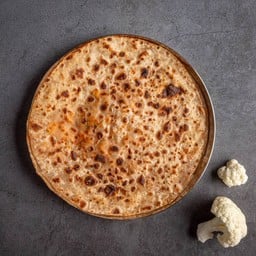 Gobhi parantha (กะหล่าปาราถะ)