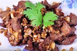 เนื้อทอดกระเทียม