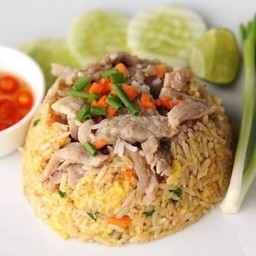 ข้าวผัดหมู