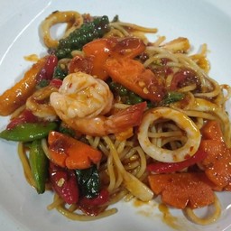 สปาเก็ตตี้ขี้เมาทะเล