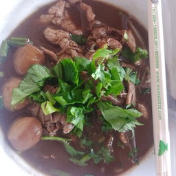 โกยุ่นข้าวมันไก่