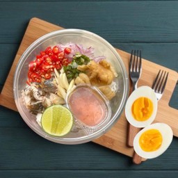 ข้าวแมวโมย + ไข่ต้ม พร้อมน้ำจิ้ม 3 รส (ข้าวขยำปลาทู)