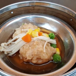 027.เห็ดเข็มทอง