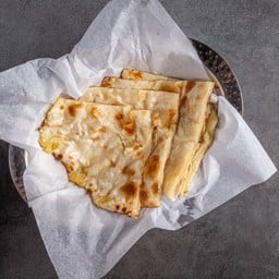 Aloo Naan (นานมนั ฝร่ัง)