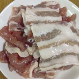 เนื้อหมู