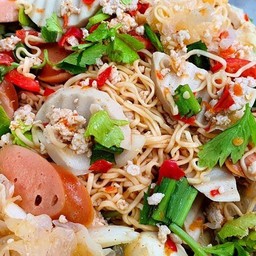 ยำมาม่า