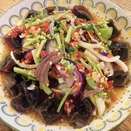 ยำไข่เหยี่ยวม้า