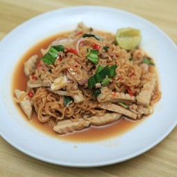 ตำมาม่าหมูยอ