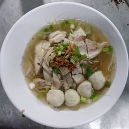 เกาเหลาไก่น้ำใส