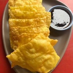 เกี๊ยวกรอบ