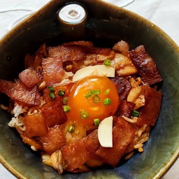 ข้าวผัดกิมจิเบคอนไข่ดองซีอิ๊วญี่ปุ่น