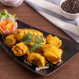 Paneer Pakora (ขนมชสี ยัดไส้มนั ฝร่ังทอด)