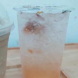 บ๊วยน้ำผึ้งโซดา