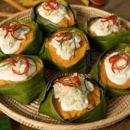 ปลาทอดห่อหมก