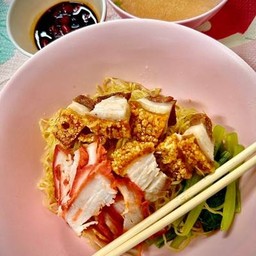 บะหมี่หมูแดง+หมูกรอบ