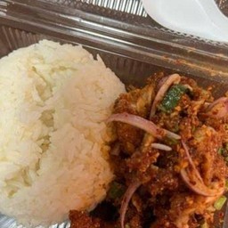 ข้าวยำไก่แซ่บ