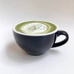 มัทฉะลาเต้ร้อน