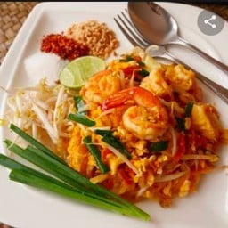 ถูกปากครัวยายต้อย ครัวยายต้อยสาขา1ผัดไทยหอยทอด