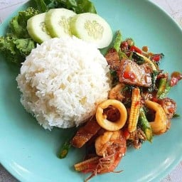 ร้านเจ้เก๋ข้าวแกงปักษ์ใต้