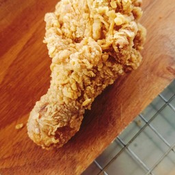 น่องไก่ ชิ้นละ