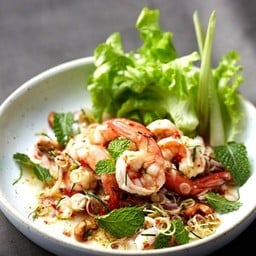 พล่ากุ้งสมุนไพร