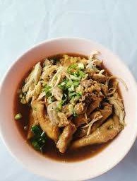 เนื้อไก่ฉีก ข้อตุ๋น ขาตุ๋น เลือด เครื่องใน