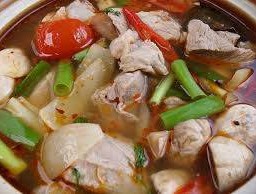 ต้มแซ่บขาหมู