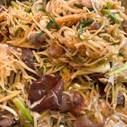 ไก่ผัดขิง