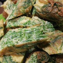 ชะอมทอด