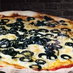 พิซซ่าโอลิเว่ M lineman