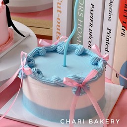 เค้กเกาหลี ทูโทนฟ้าขาว โบว์ชมพู