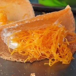 ขนมเบื้อง(บน) by เจ๊แก้ว