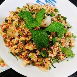 ลาบไก่สับ