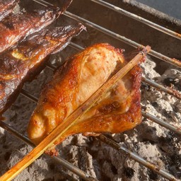 ไก่ย่างวิเชียรบุรี เจ๊รุณ