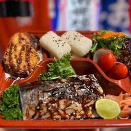 🍱 เบนโตะปลาซาบะย่างซอสเทอริยากิ + ซุปมิโซะ