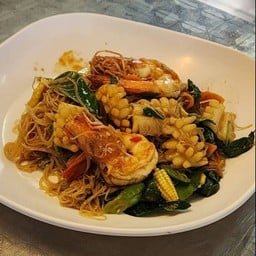 เส้นหมี่ผัดขี้เมา