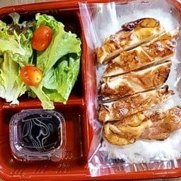 M30ข้าวหน้าไก่ย่างเทริยากิ