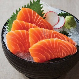 แซลมอนซาชิมิ