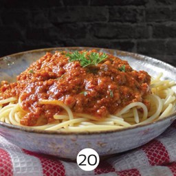 สปาเกตตี้ซอสหมูสับ lineman