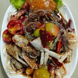 ตำเกาเหลาเส้นแก้วรวมทะเล(กุ้ง+แครง+ปูม้า)