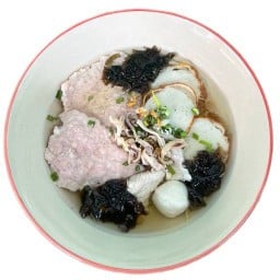 ก๋วยเตี๋ยวหมูบ้านบึง ซ.จุฬา 14 บรรทัดทอง จุฬา14