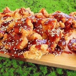 ไก่ทอดซอสเกาหลี1กล่อง(แยกซอส