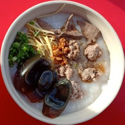 ร้านโจ๊กหมูแม่จ๋า