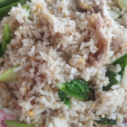 ข้าวผัดหมูชิ้น