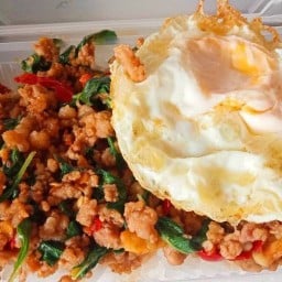 กะเพราหมู🐷&🐷ข้าวหมูทอด