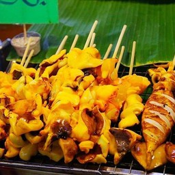 คอปลาหมึกย่าง 10 ไม้แถม2ไม้