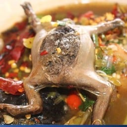 ต้มยำอึ่งไชโย (ไม่ไข่)