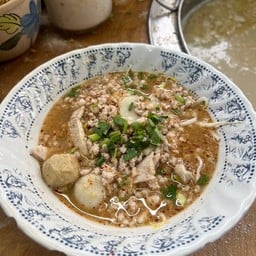 ก๋วยเตี๋ยวต้มยำเบา
